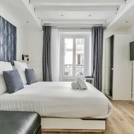 Apartment 93 - Luxury Flat In Le Marais *