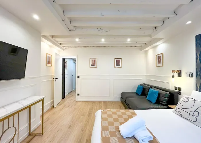 93 - Luxury Flat In Le Marais Lejlighed *