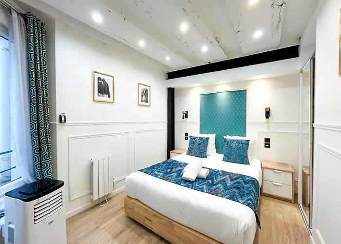 93 - Luxury Flat In Le Marais Lejlighed